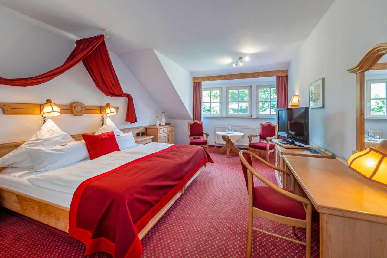 Hotel Landhaus Steinfeld Greetsiel Εξωτερικό φωτογραφία